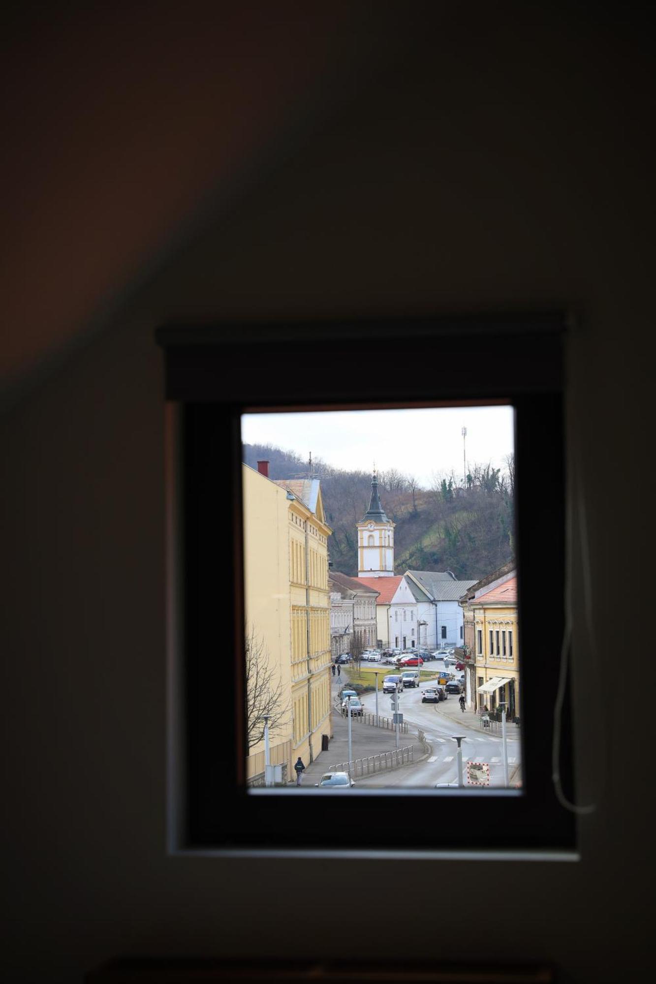 Sax-Win Hotel Pozega Exterior foto